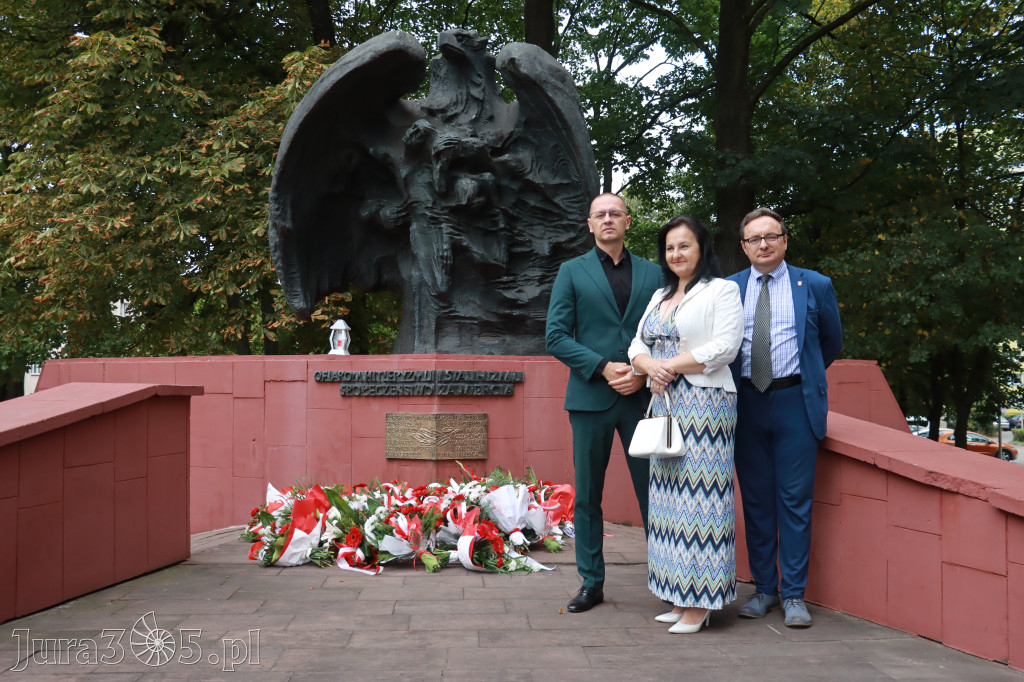 Fotorelacja: Zawiercie pamięta o ofiarach II wojny światowej