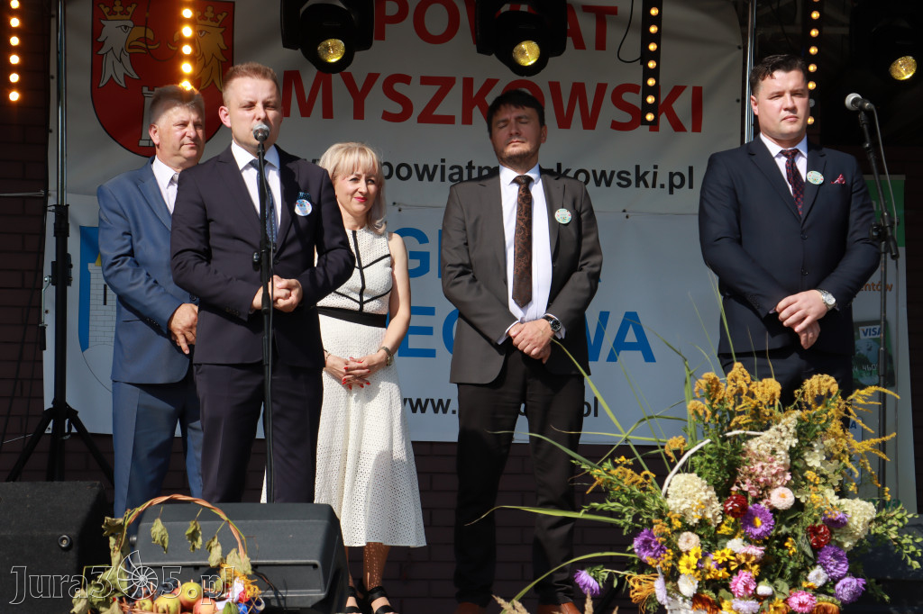Fotorelacja Niegowa II: Dożynki Powiatowo Gminne