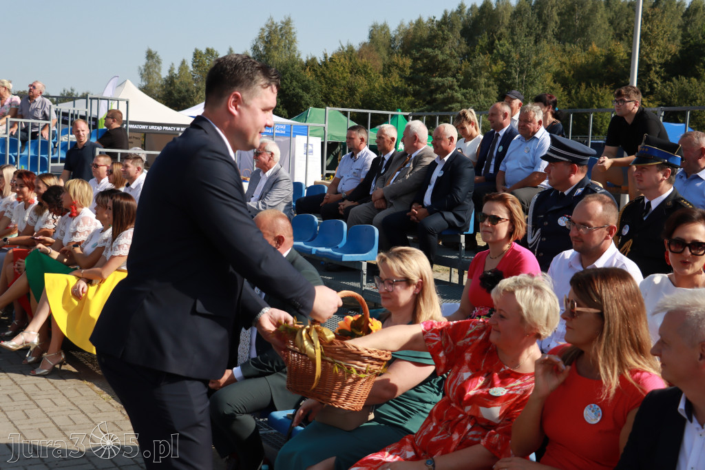 Fotorelacja Niegowa II: Dożynki Powiatowo Gminne