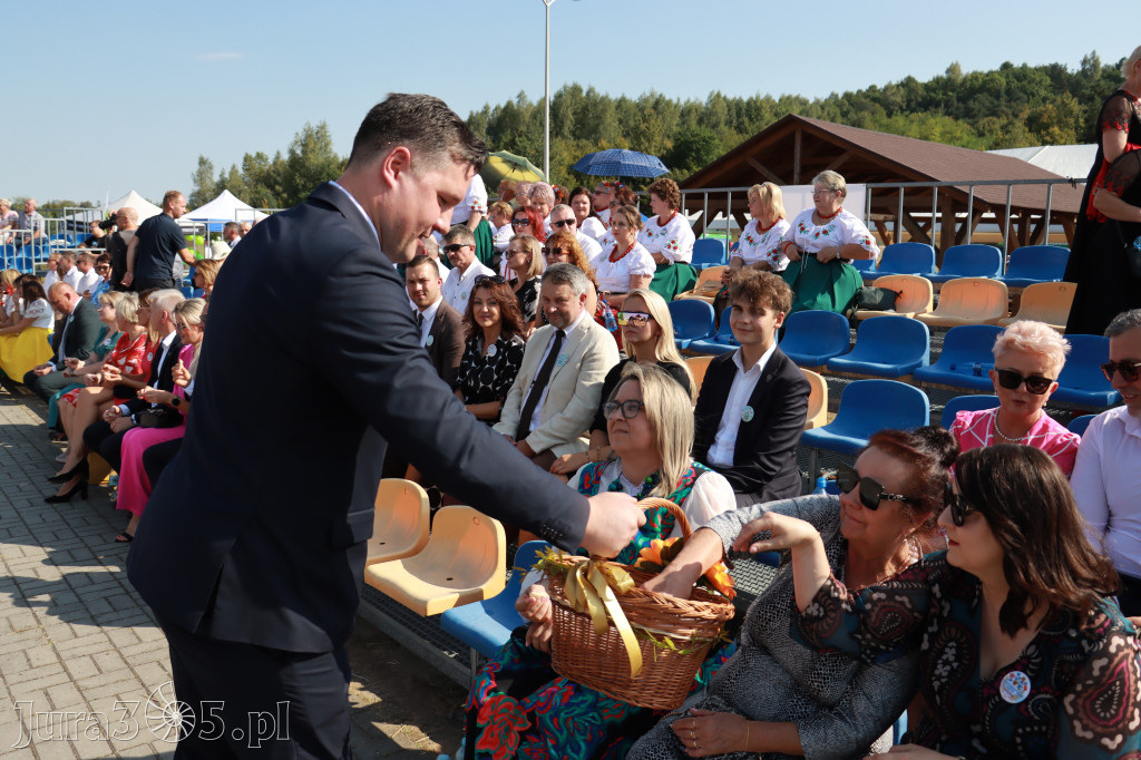 Fotorelacja Niegowa II: Dożynki Powiatowo Gminne