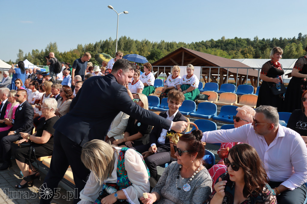 Fotorelacja Niegowa II: Dożynki Powiatowo Gminne