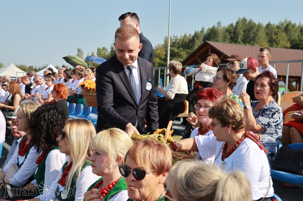 Fotorelacja Niegowa II: Dożynki Powiatowo Gminne