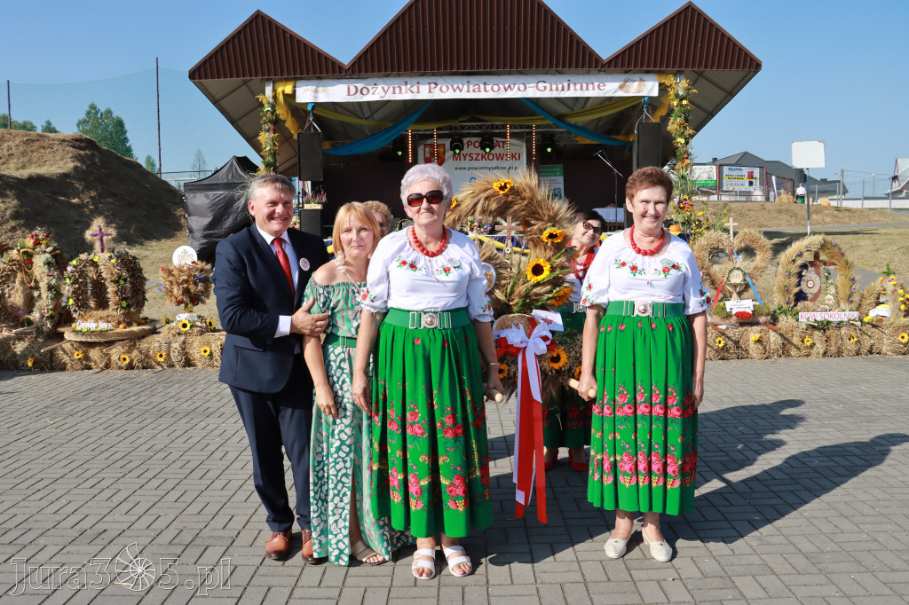 Fotorelacja Niegowa II: Dożynki Powiatowo Gminne