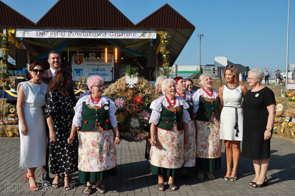 Fotorelacja Niegowa II: Dożynki Powiatowo Gminne