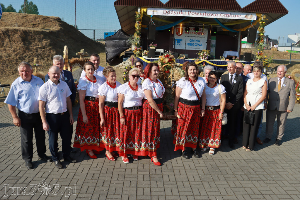 Fotorelacja Niegowa II: Dożynki Powiatowo Gminne