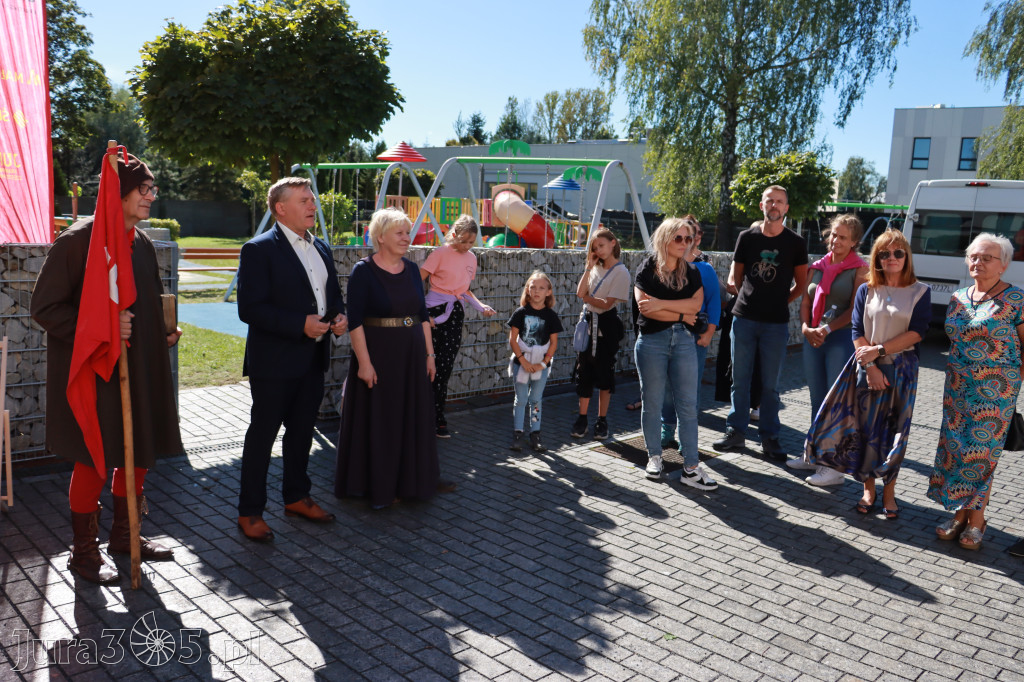Fotorelacja: Juromania 2024 – Święto Jury w Koziegłowach