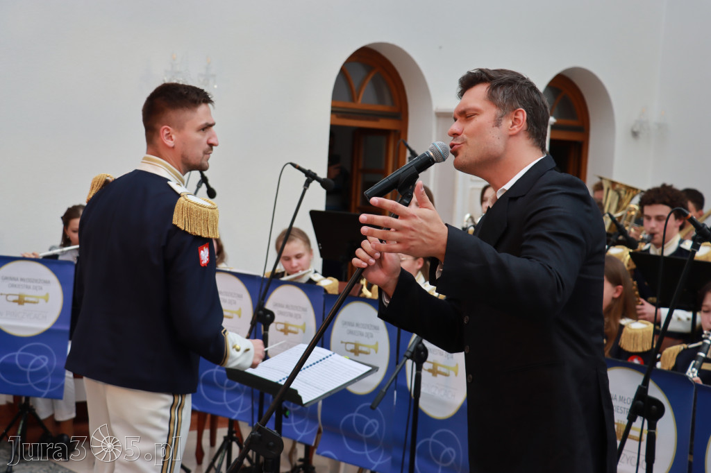 Fotorelacja: Juromania 2024 – Święto Jury w Koziegłowach