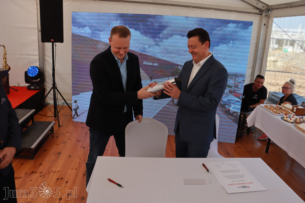 Fotorelacja: Galeria „Brama Jury” – oficjalne rozpoczęcie budowy