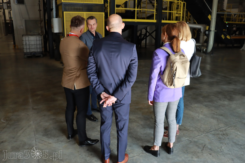 Fotorelacja: Otwarcie zakładu recyklingu baterii EV w Zawierciu