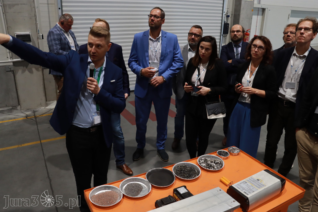 Fotorelacja: Otwarcie zakładu recyklingu baterii EV w Zawierciu