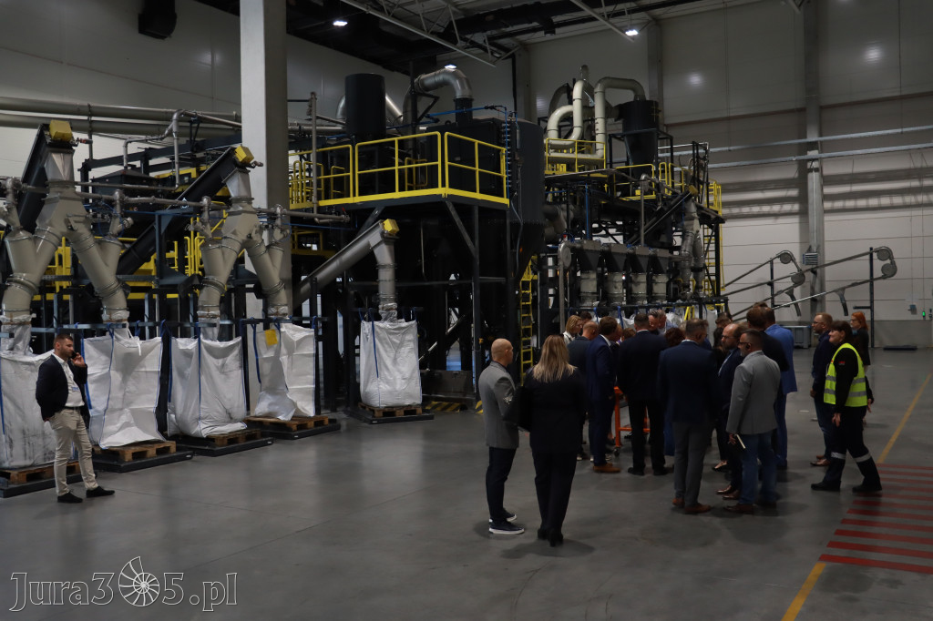 Fotorelacja: Otwarcie zakładu recyklingu baterii EV w Zawierciu