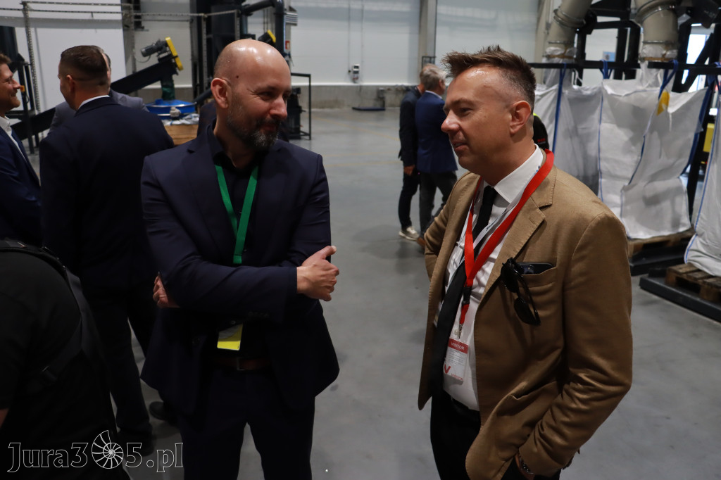 Fotorelacja: Otwarcie zakładu recyklingu baterii EV w Zawierciu