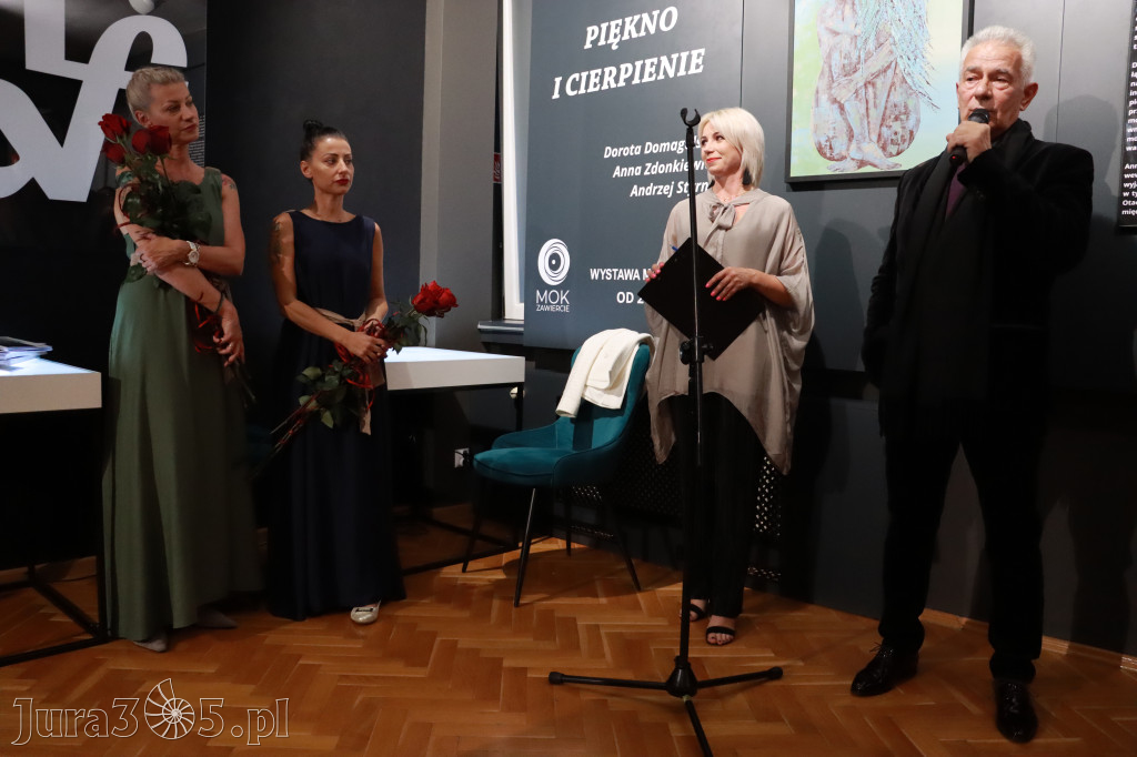 Fotorelacja: Wernisaż PIĘKNO I CIERPIENIE w MOK Zawiercie