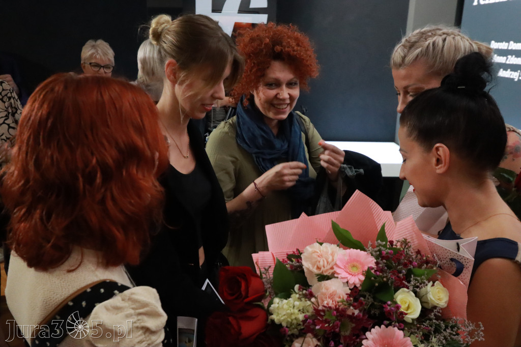 Fotorelacja: Wernisaż PIĘKNO I CIERPIENIE w MOK Zawiercie