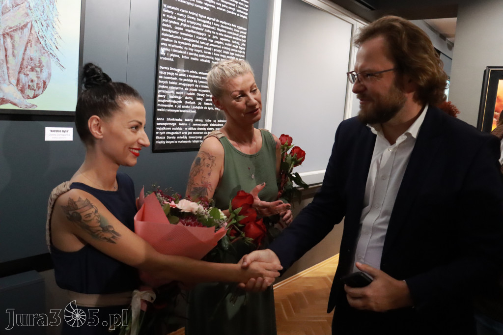 Fotorelacja: Wernisaż PIĘKNO I CIERPIENIE w MOK Zawiercie