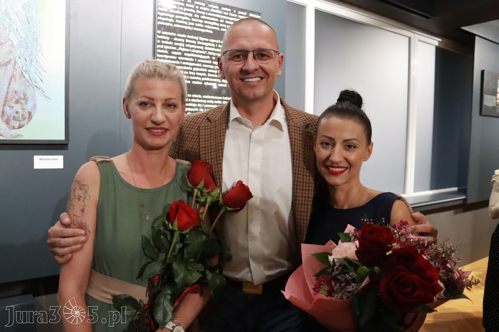 Fotorelacja: Wernisaż PIĘKNO I CIERPIENIE w MOK Zawiercie
