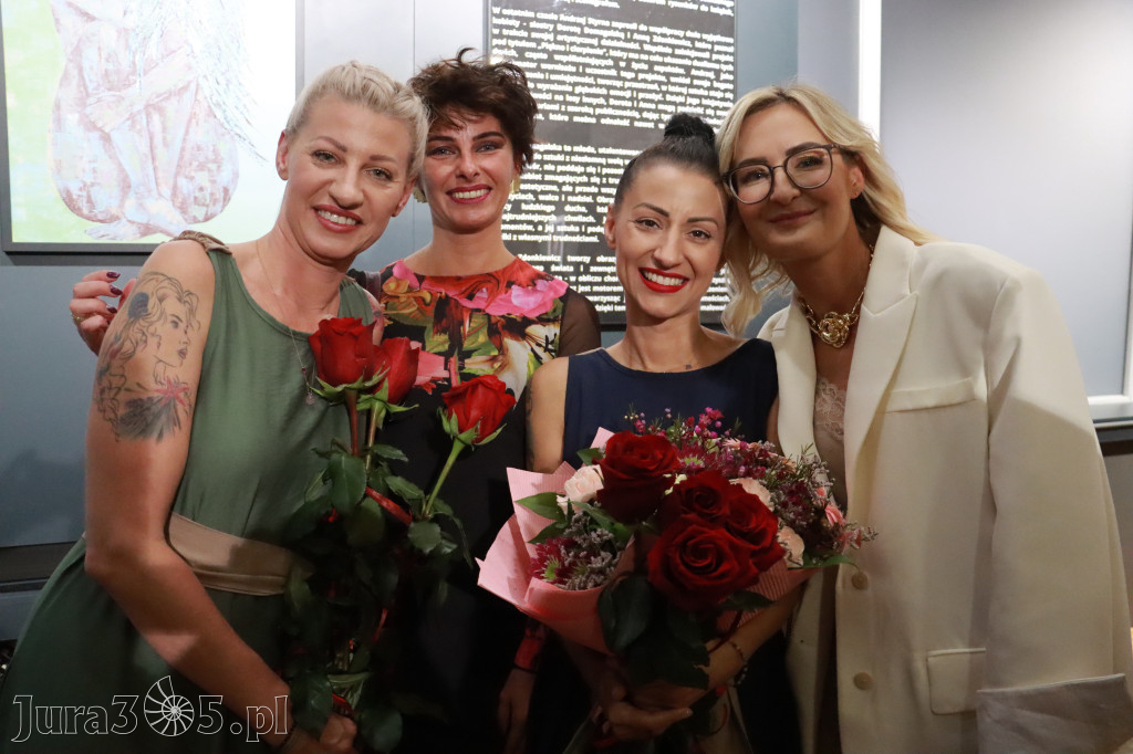 Fotorelacja: Wernisaż PIĘKNO I CIERPIENIE w MOK Zawiercie