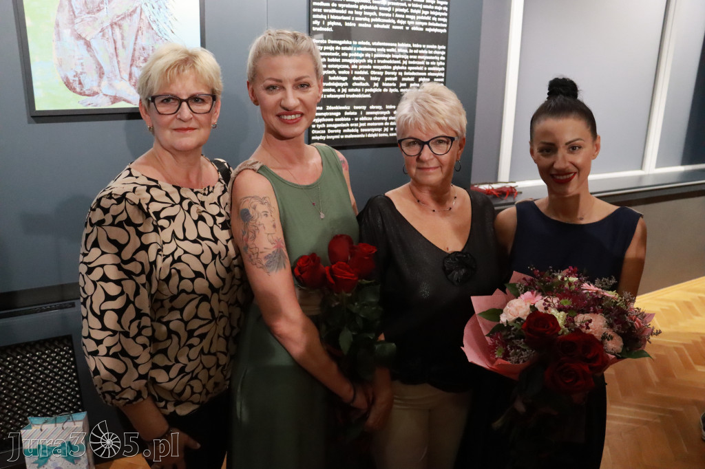 Fotorelacja: Wernisaż PIĘKNO I CIERPIENIE w MOK Zawiercie