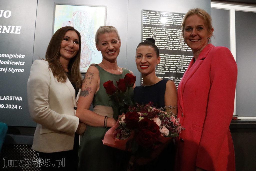 Fotorelacja: Wernisaż PIĘKNO I CIERPIENIE w MOK Zawiercie