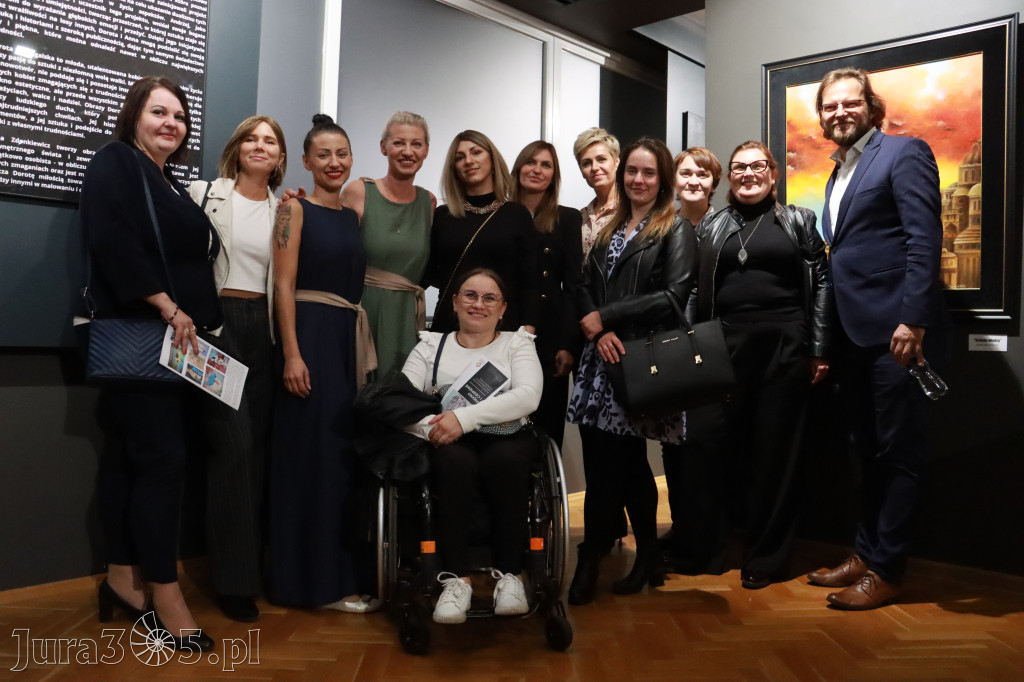 Fotorelacja: Wernisaż PIĘKNO I CIERPIENIE w MOK Zawiercie