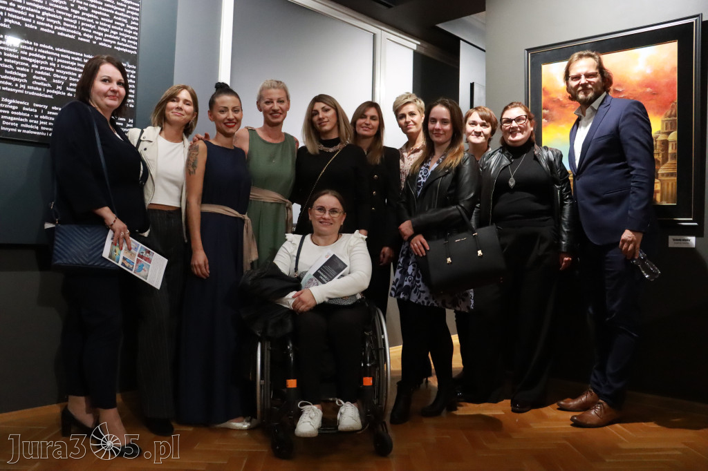 Fotorelacja: Wernisaż PIĘKNO I CIERPIENIE w MOK Zawiercie