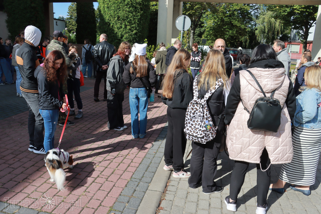 Fotorelacja: Parada Psów w Zawierciu.