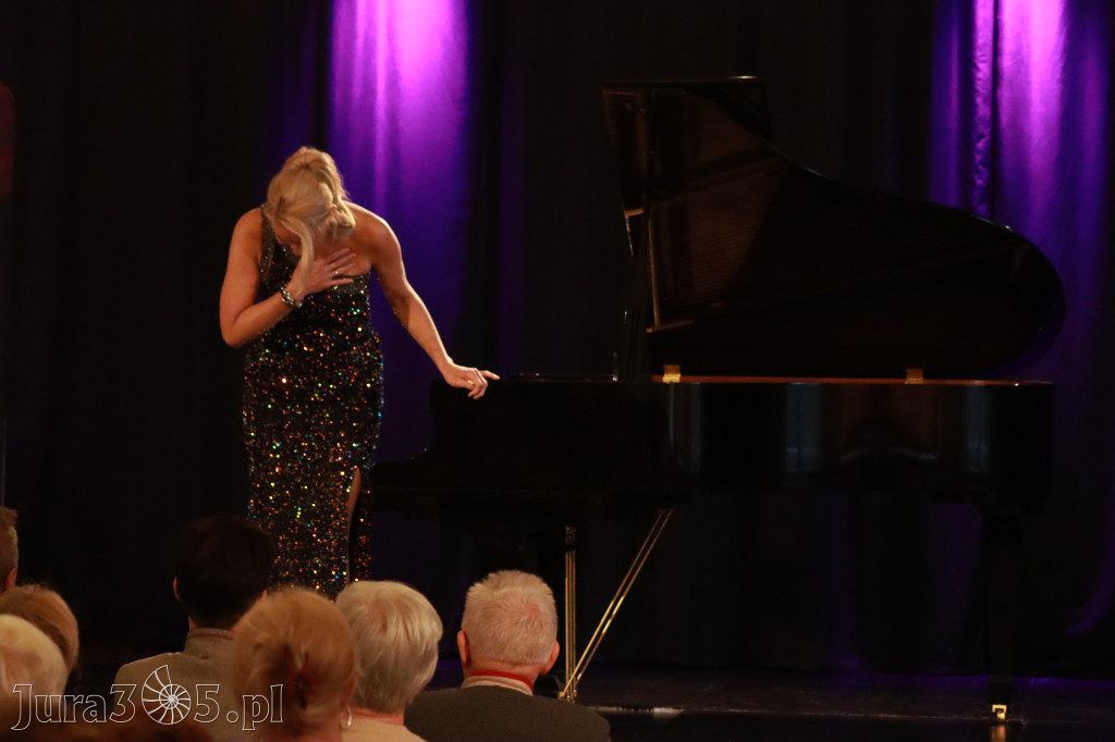 Fotorelacja: Koncert Impresje Jesienne w Filharmonii Jurajskiej