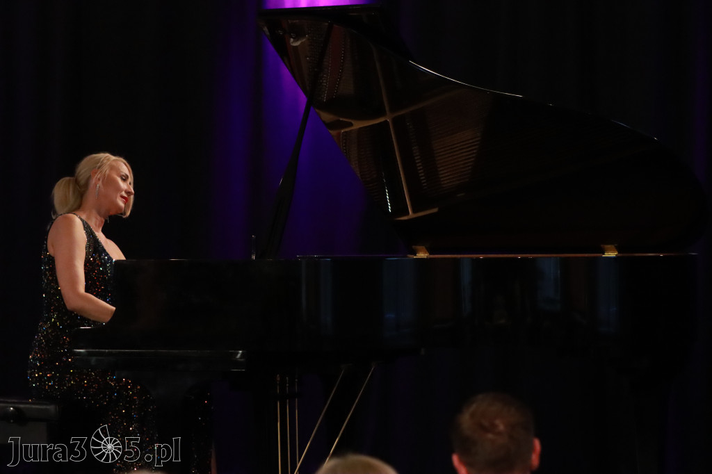 Fotorelacja: Koncert Impresje Jesienne w Filharmonii Jurajskiej