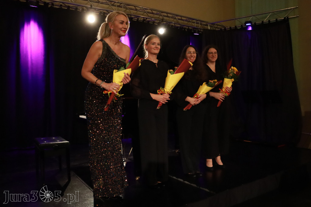 Fotorelacja: Koncert Impresje Jesienne w Filharmonii Jurajskiej