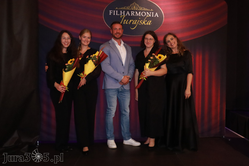 Fotorelacja: Koncert Impresje Jesienne w Filharmonii Jurajskiej
