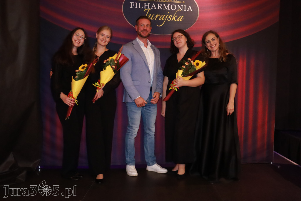 Fotorelacja: Koncert Impresje Jesienne w Filharmonii Jurajskiej