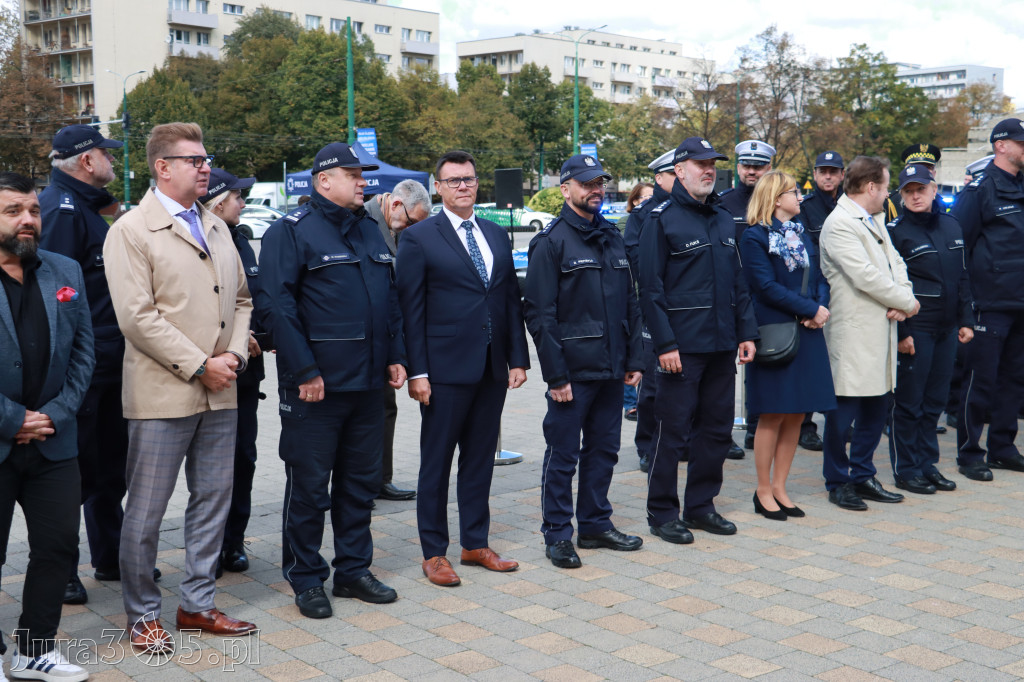 Fotorelacja: 2 nowe radiowozy dla Zawiercia