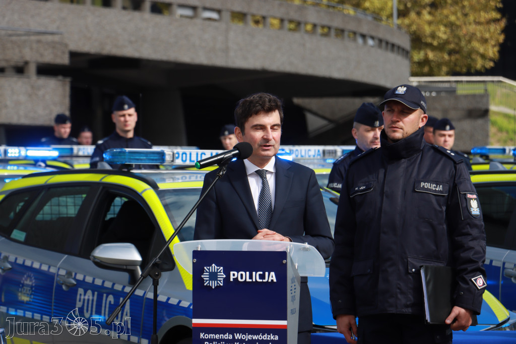 Fotorelacja: 2 nowe radiowozy dla Zawiercia