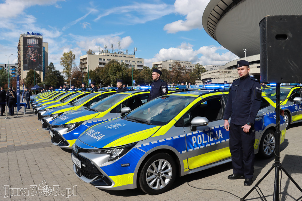 Fotorelacja: 2 nowe radiowozy dla Zawiercia
