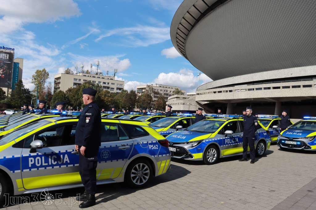 Fotorelacja: 2 nowe radiowozy dla Zawiercia