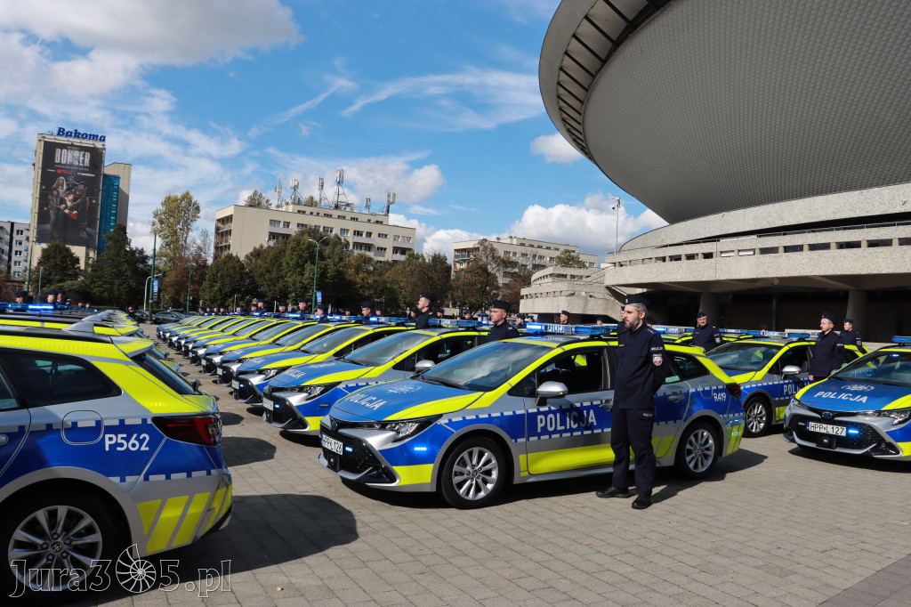 Fotorelacja: 2 nowe radiowozy dla Zawiercia