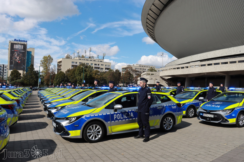 Fotorelacja: 2 nowe radiowozy dla Zawiercia