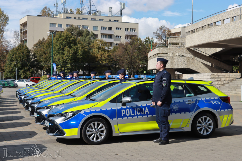 Fotorelacja: 2 nowe radiowozy dla Zawiercia