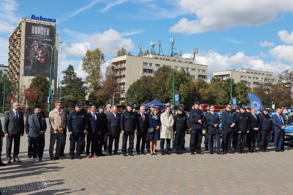 Fotorelacja: 2 nowe radiowozy dla Zawiercia