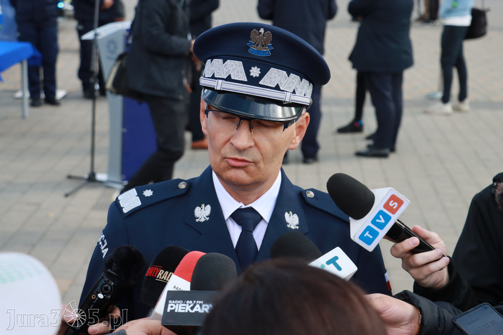 Fotorelacja: 2 nowe radiowozy dla Zawiercia