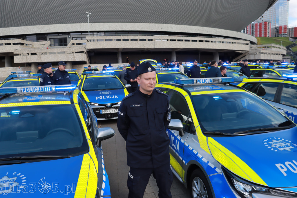 Fotorelacja: 2 nowe radiowozy dla Zawiercia