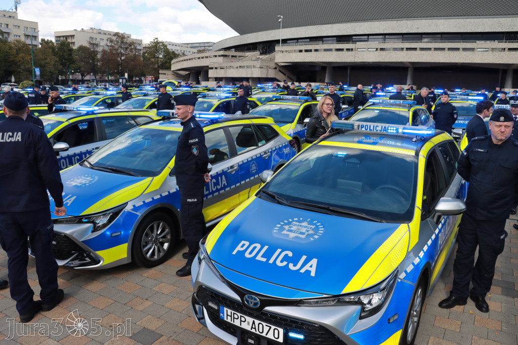Fotorelacja: 2 nowe radiowozy dla Zawiercia