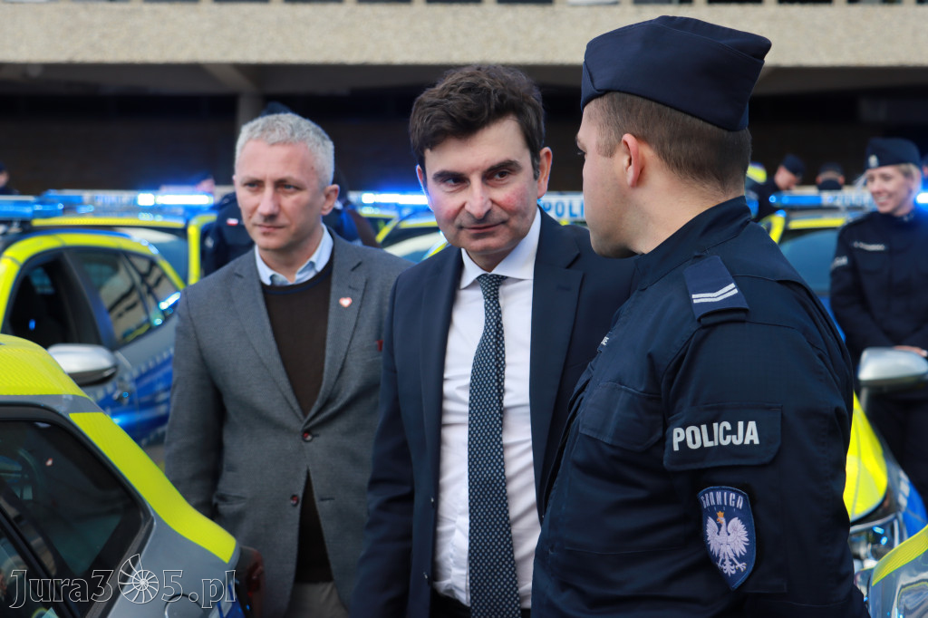 Fotorelacja: 2 nowe radiowozy dla Zawiercia