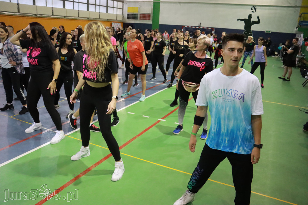 Fotorelacja: Charytatywny maraton zumby w Zawierciu