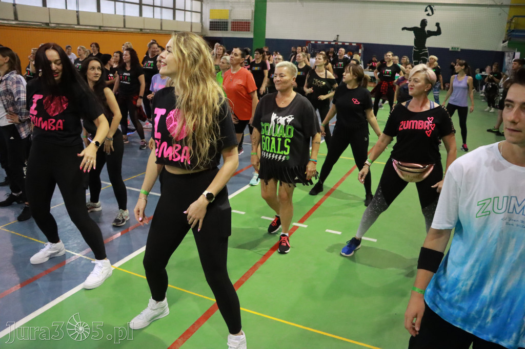 Fotorelacja: Charytatywny maraton zumby w Zawierciu