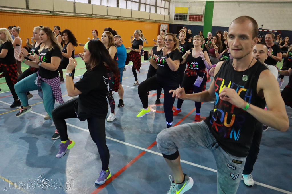 Fotorelacja: Charytatywny maraton zumby w Zawierciu