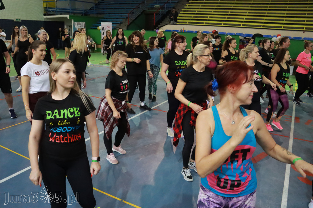 Fotorelacja: Charytatywny maraton zumby w Zawierciu