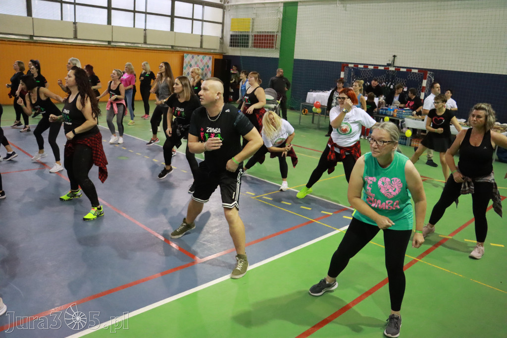 Fotorelacja: Charytatywny maraton zumby w Zawierciu