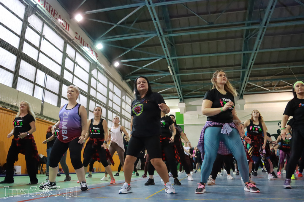 Fotorelacja: Charytatywny maraton zumby w Zawierciu