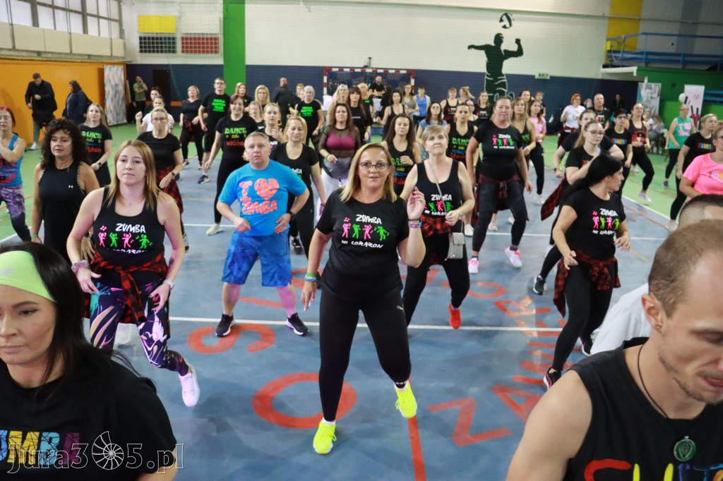 Fotorelacja: Charytatywny maraton zumby w Zawierciu